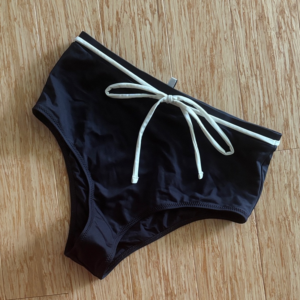 SOLID & STRIPED Black Bikini Bottom with White Accent